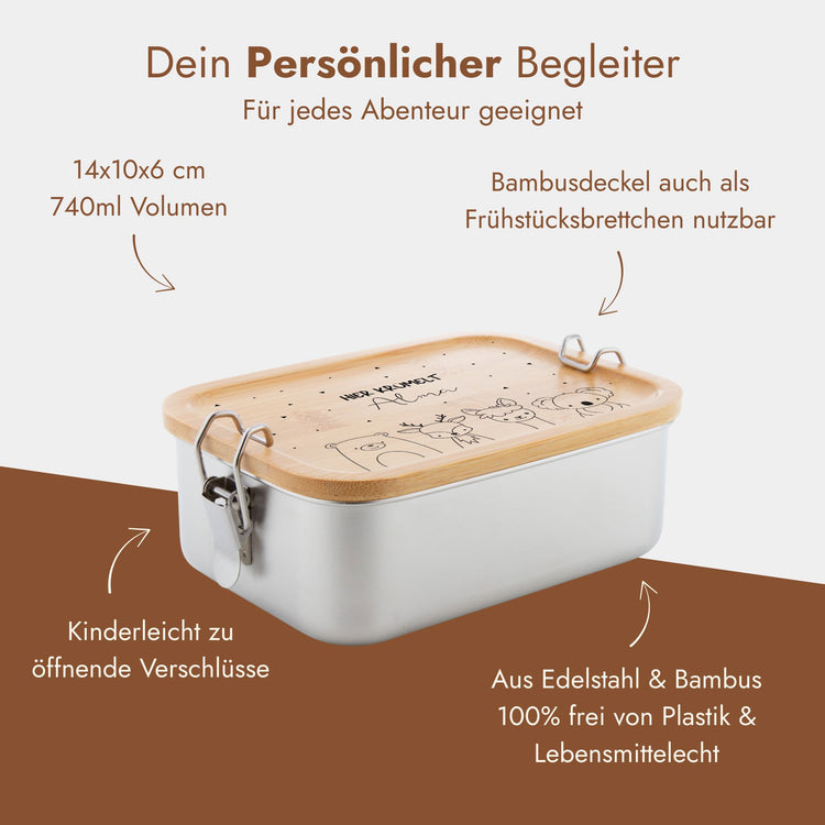 Personalisierte Edelstahl-Brotdose mit Bambusdeckel und gravierten Waldtieren fuer Kinder.