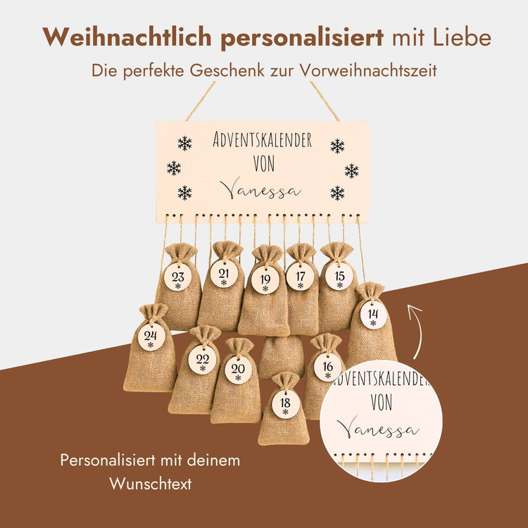 Personalisierter Adventskalender mit Schneeflocken-Holzschild, Namensgravur und 24 Jutesaeckchen zum Befuellen.