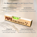 Personalisierte Wasserwaage aus Buchenholz mit Gravur "Papa du bist der Beste" als Geschenk fuer Vaeter.
