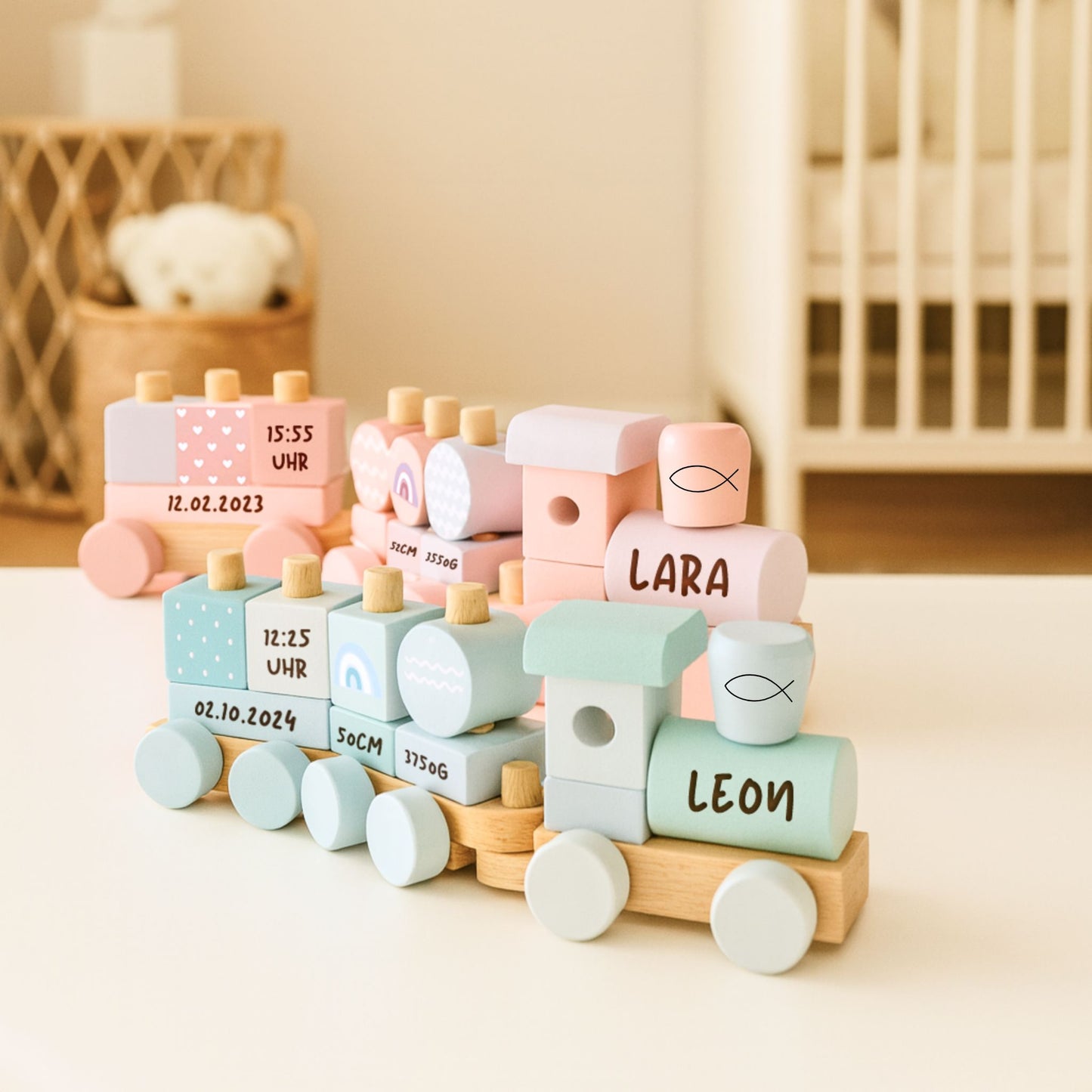 Kinder Holzzug Happy Box 