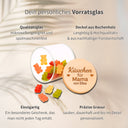 Personalisiertes Vorratsglas mit Buchenholzdeckel und Gravur Kuesschen fuer Mama, gefuellt mit bunten Gummibaerchen.