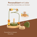 Personalisierte Motorikschleife Waldtiere aus Holz mit Namensgravur, ideal als Geschenk zum Schulstart.