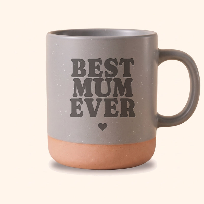 Keramik Tasse 360ml grau mit Gravur „Best Mum Ever" und Herz